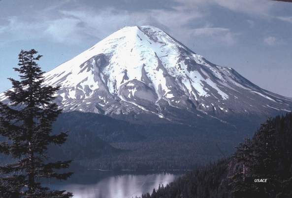 01_MSH preeruption 600 usace